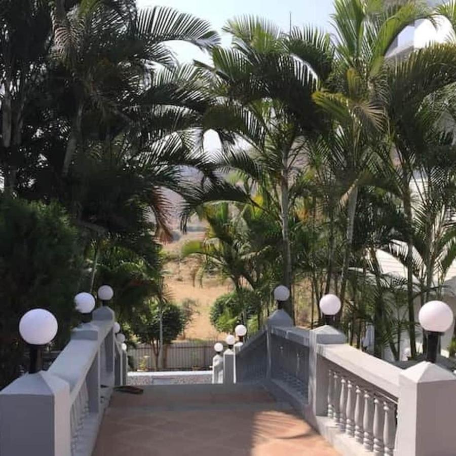 Complimentary Water Park Igatpuri Ξενοδοχείο Εξωτερικό φωτογραφία